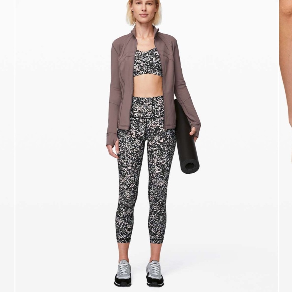 • Lululemon • Wunder Under High-Rise Tight 25" *Full-On Luxtreme Floral Spritz